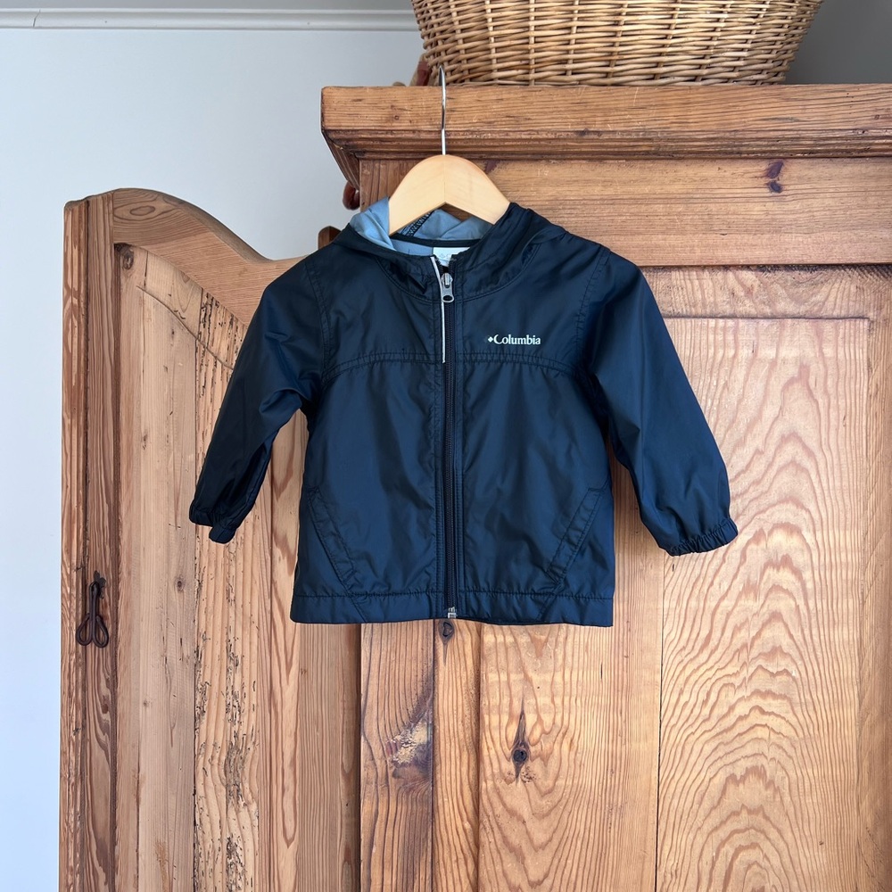 Columbia | Black Rain Windbreaker Jacket
